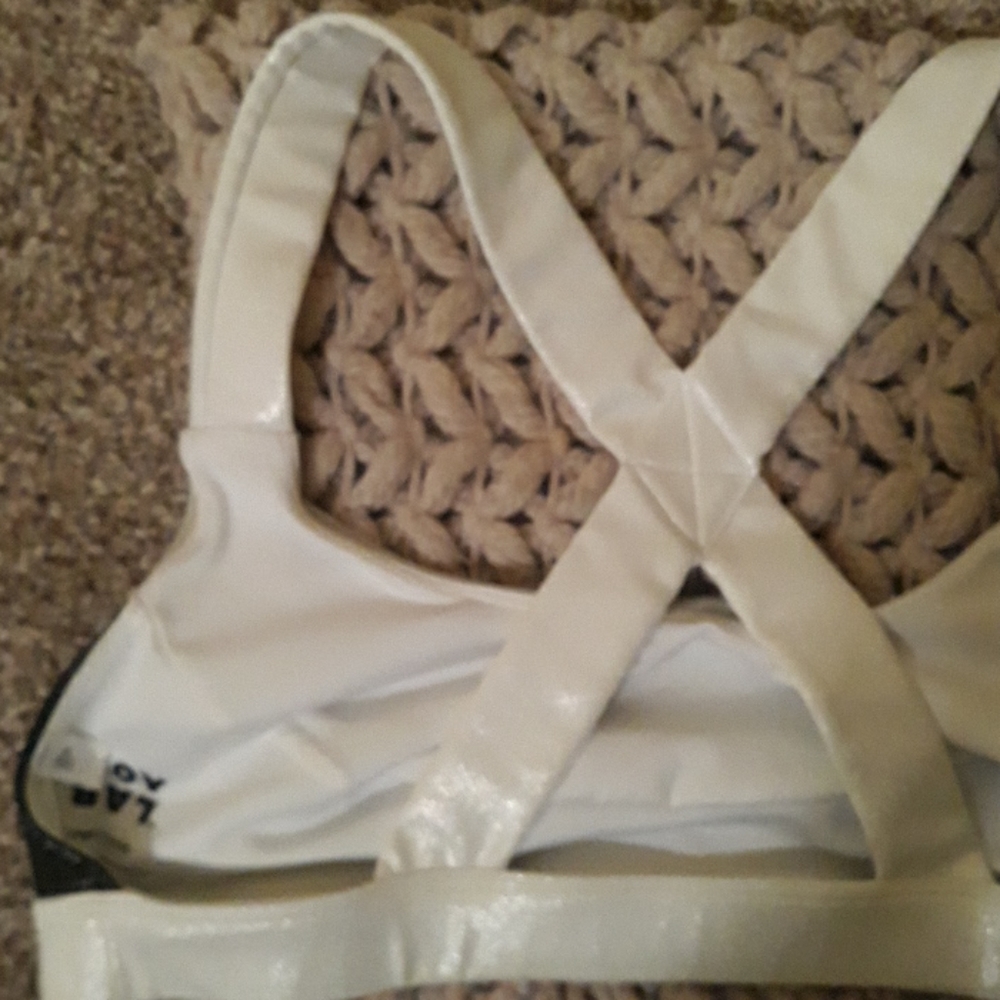 JOY Lab - Razor Back Sports Bra - Picture 2 of 3